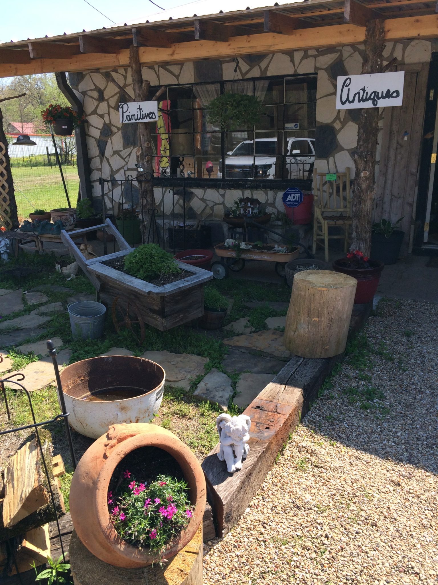 Shopping Once Upon A Time Antiques Broken Bow OK