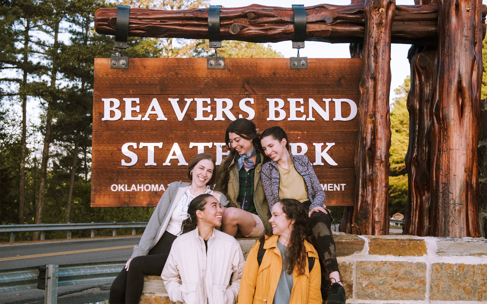 girls trip to beavers bend state park for the 2024 solar eclipse broken bow hochatown beavers bend idabel